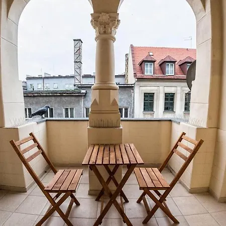 Niebieski Teatralna Апартаменты